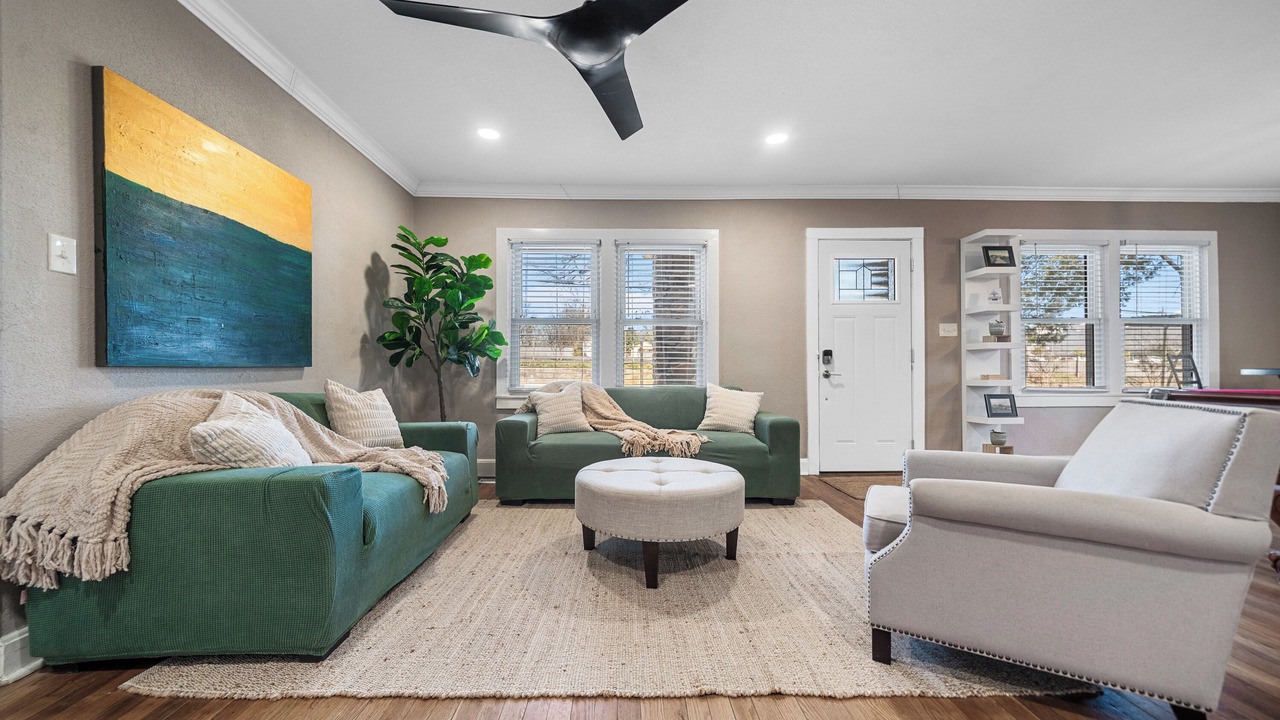 Photo of Livingroom in Hot Springs