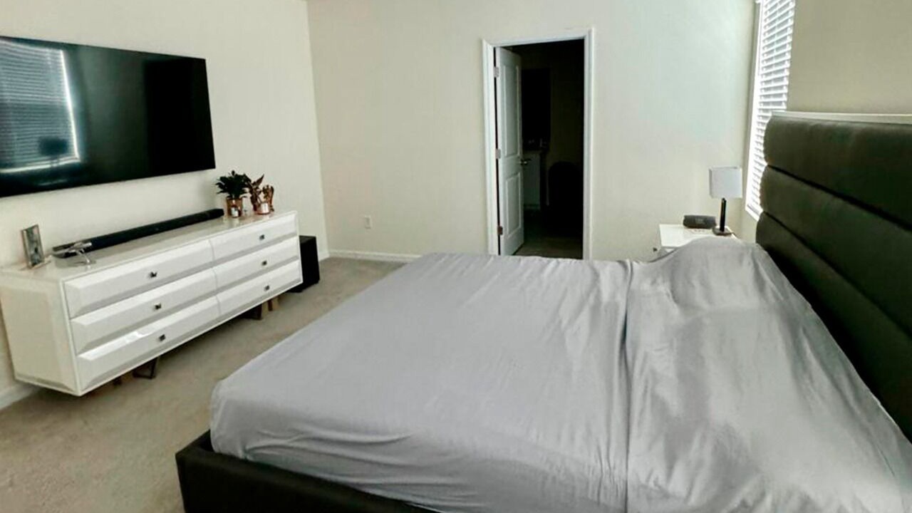 Photo of Bedroom in Wesley Chapel