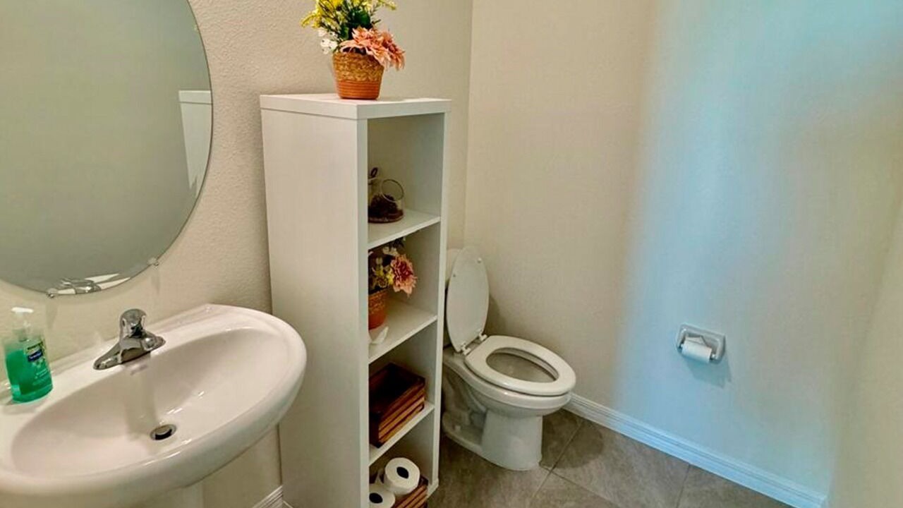 Photo of Bathroom in Wesley Chapel