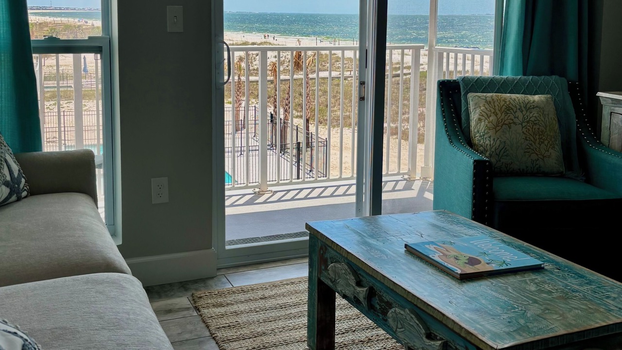 Photo of Livingroom in Mexico Beach