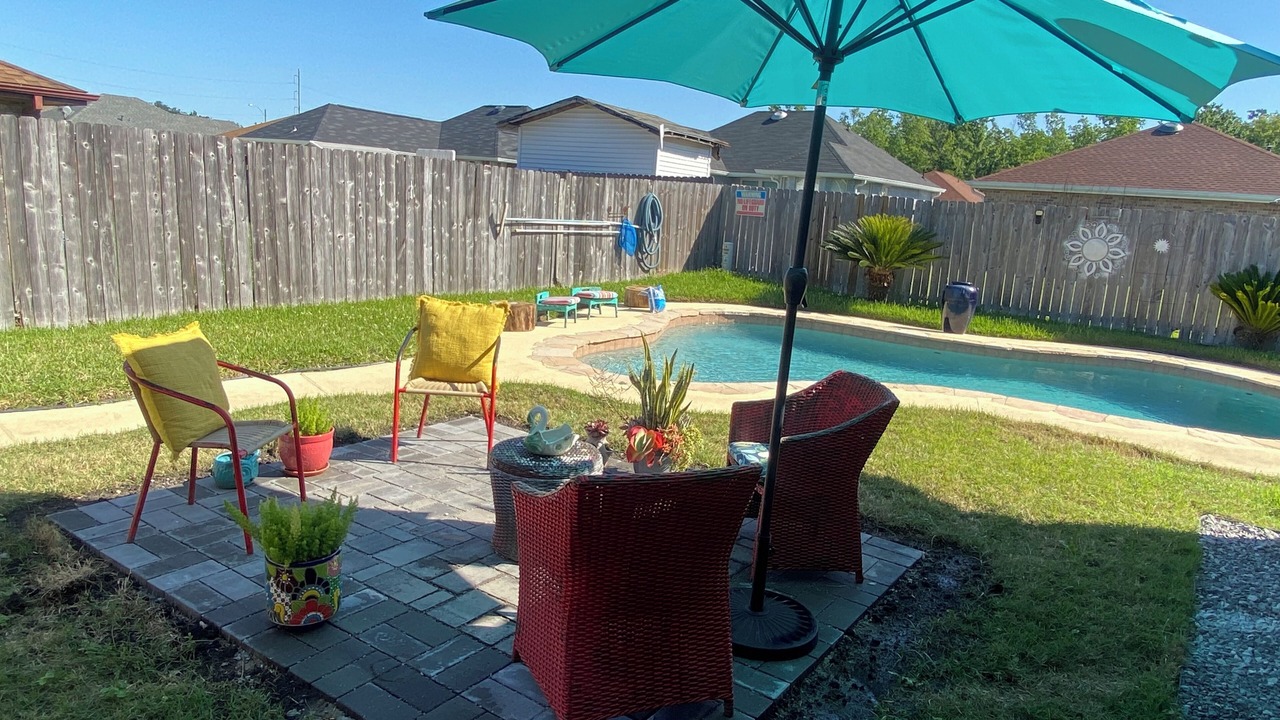 Photo of Outdoor in Little Woods