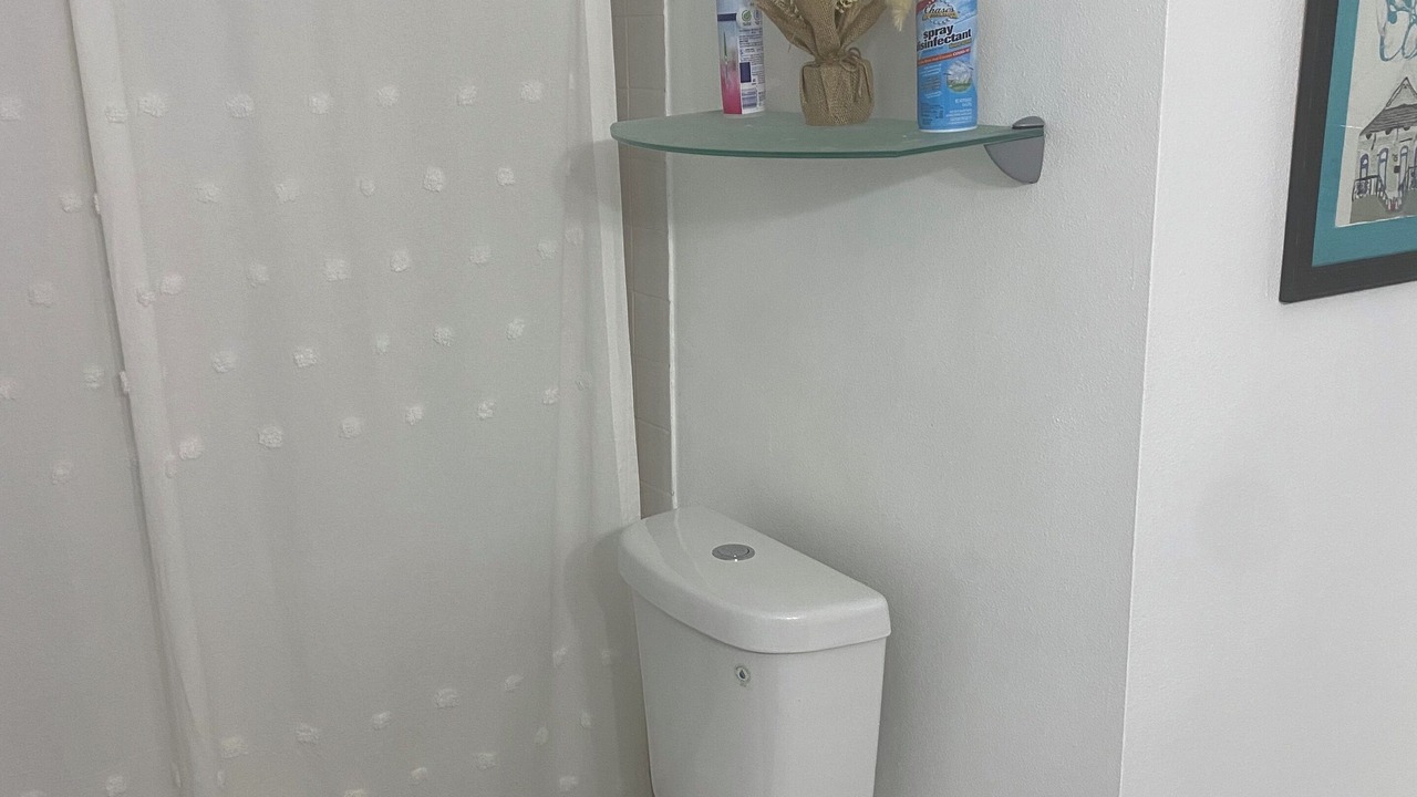 Photo of Bathroom in Little Woods