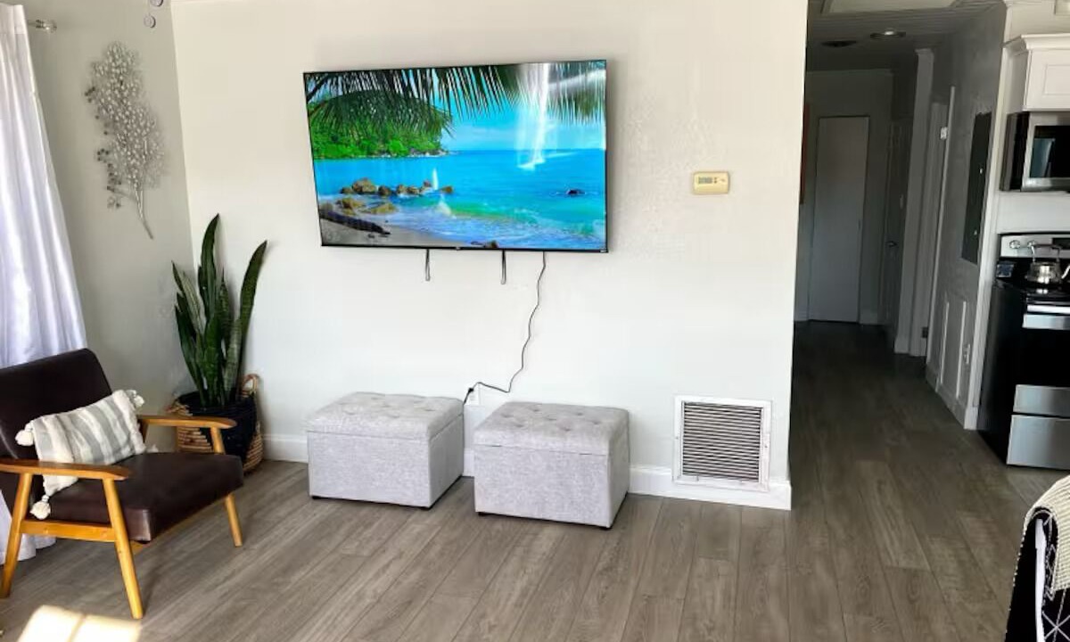 Photo of Livingroom in Cocoa Beach