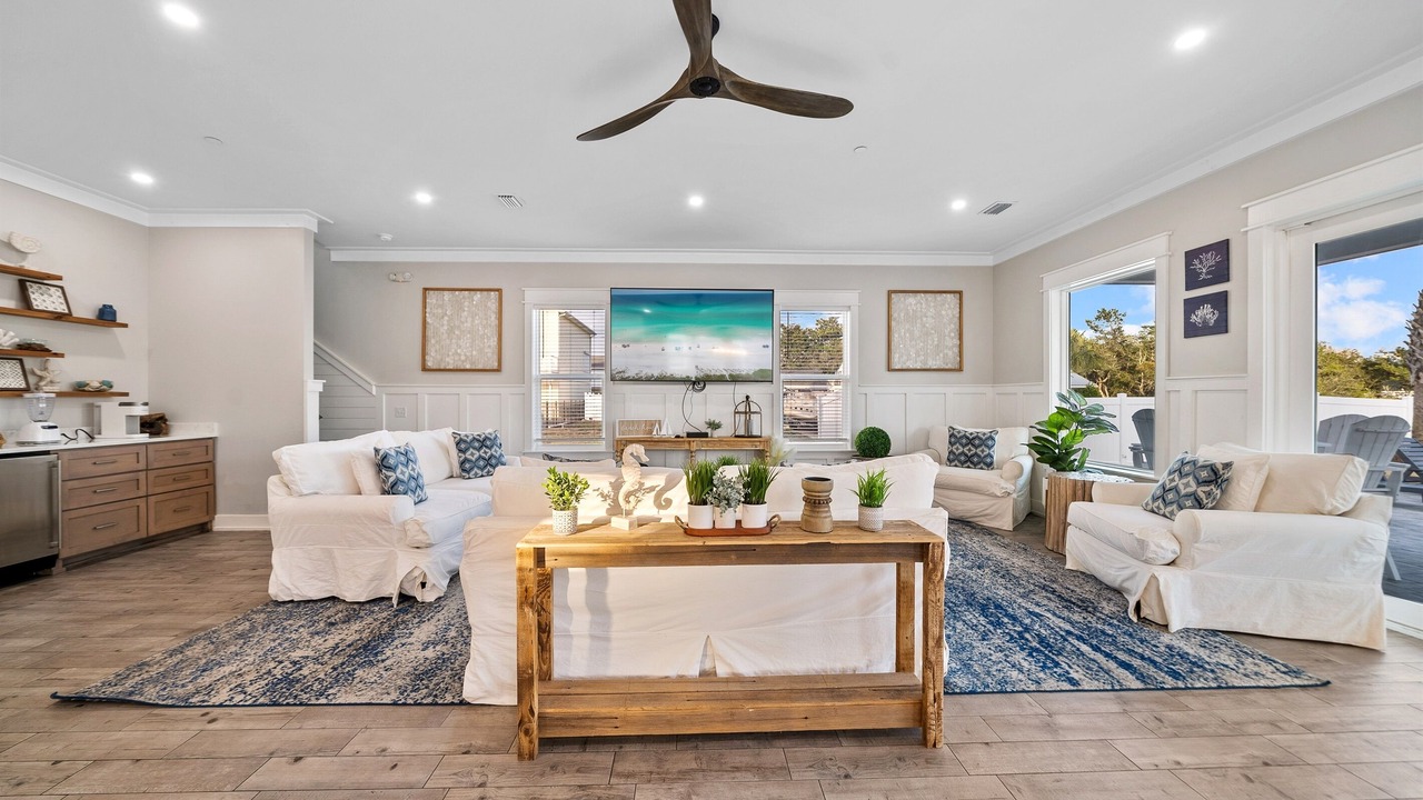Photo of Livingroom in Bid-a-wee Beach