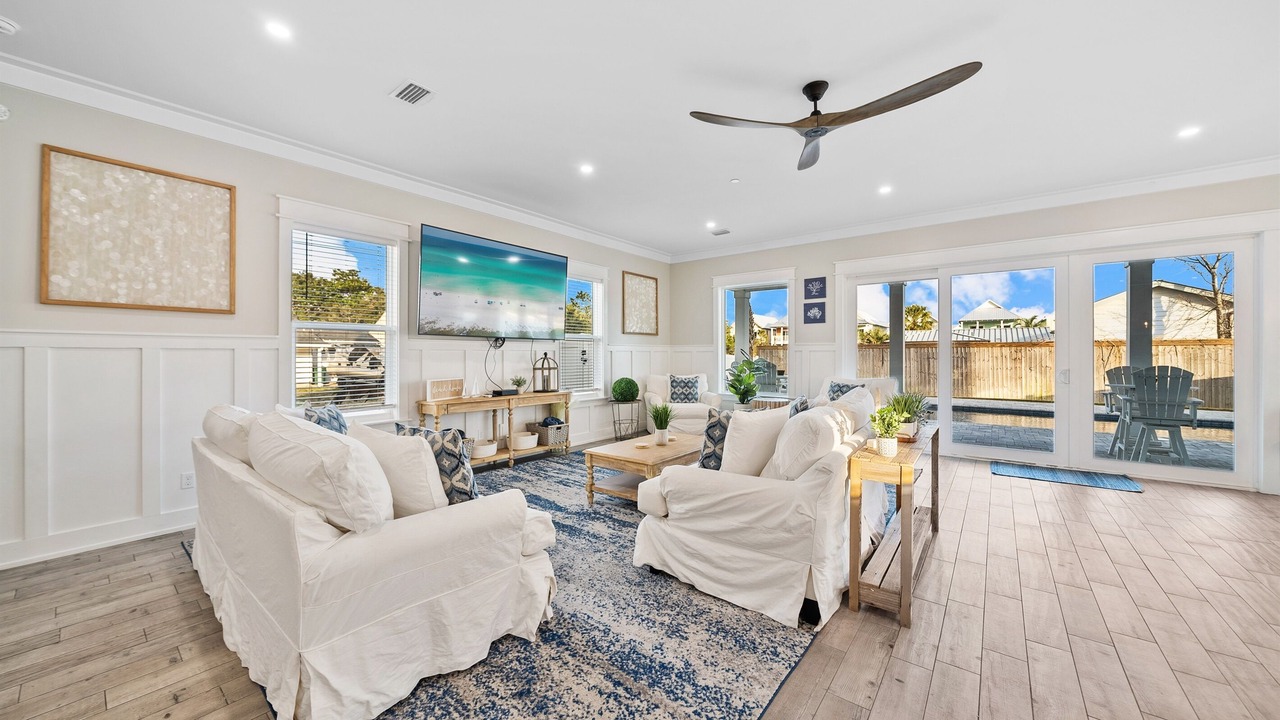Photo of Livingroom in Bid-a-wee Beach