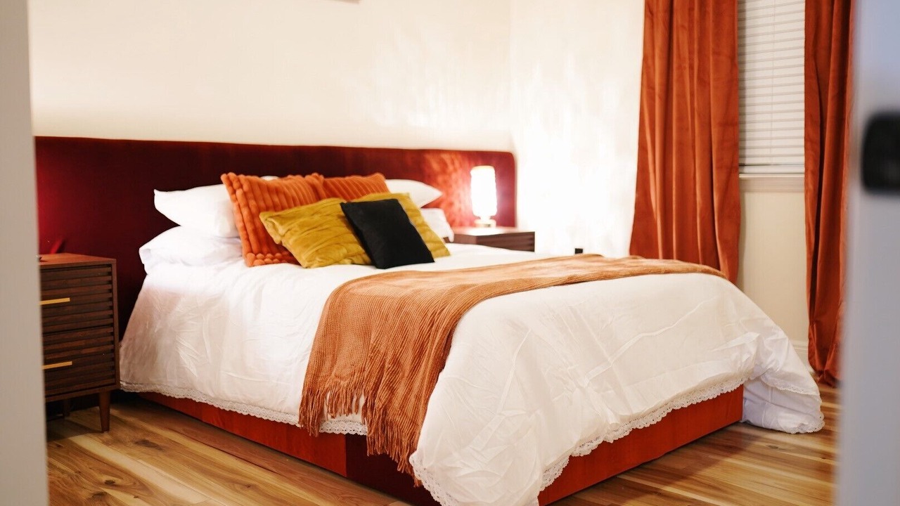 Photo of Bedroom in Little Woods