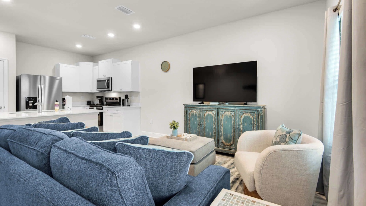 Photo of Livingroom in Gulf Breeze