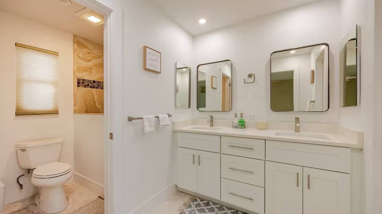 Photo of Bathroom in Eight Lakes