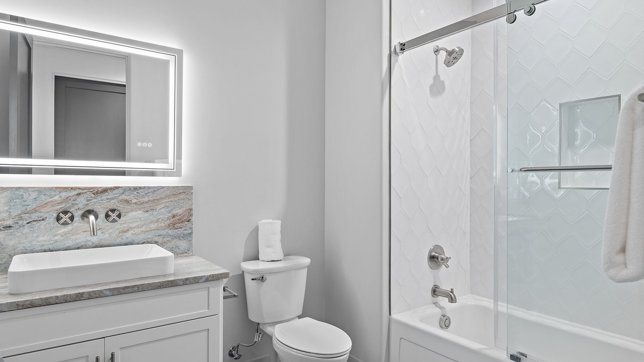 Photo of Bathroom in Laguna Beach