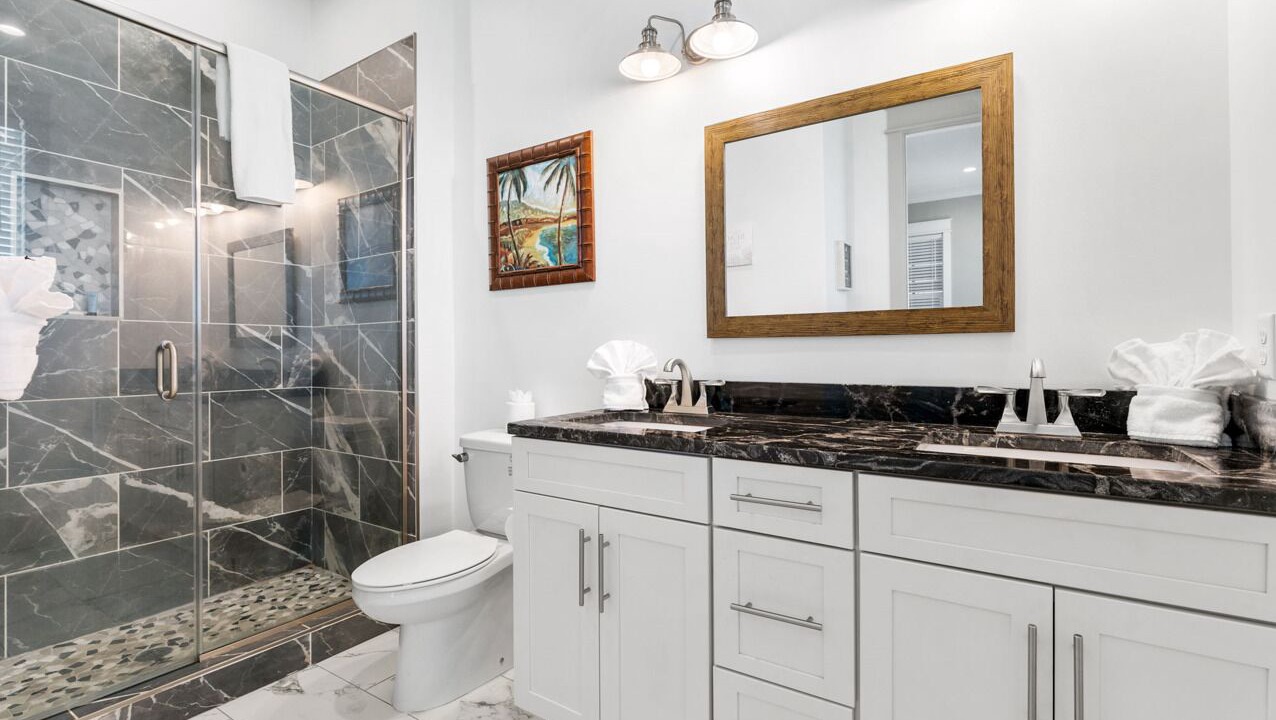 Photo of Bathroom in Laguna Beach