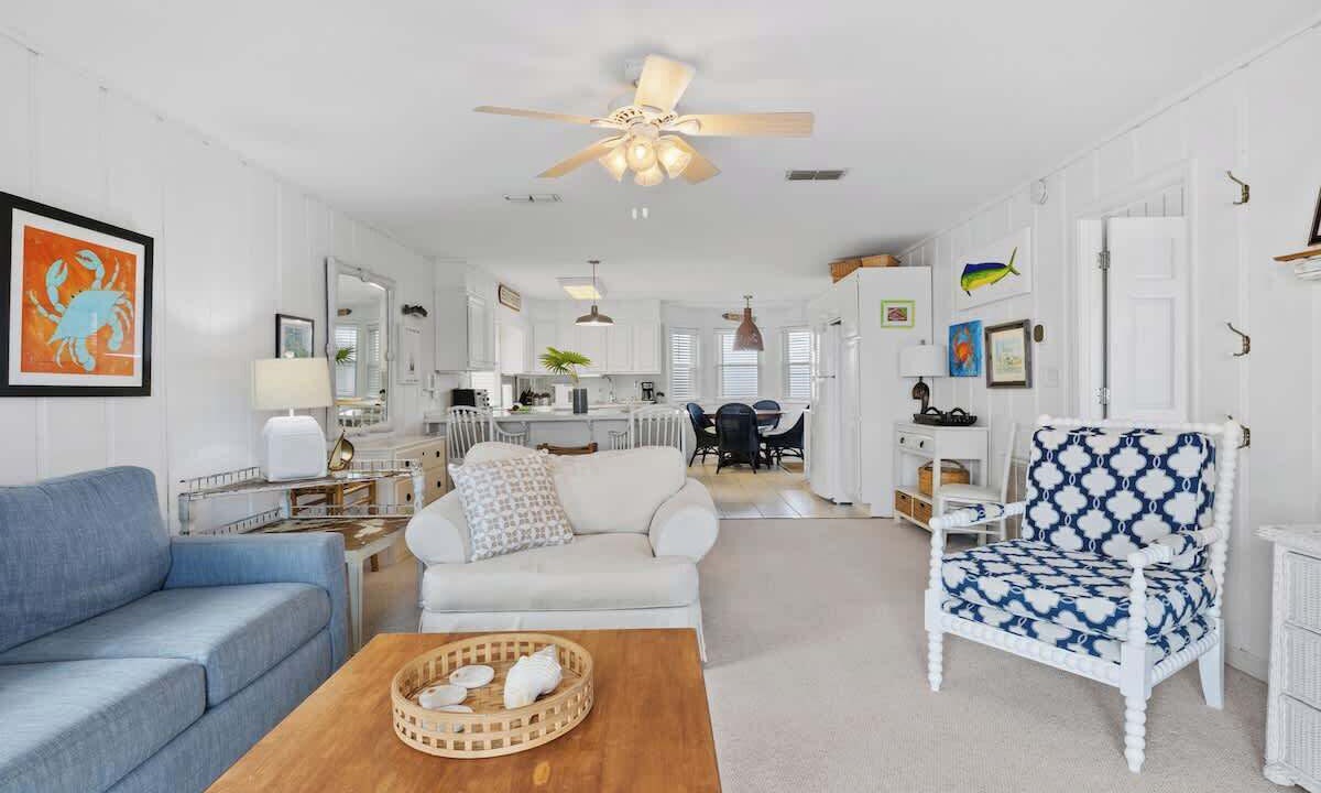 Photo of Bedroom in Royal Lagoons