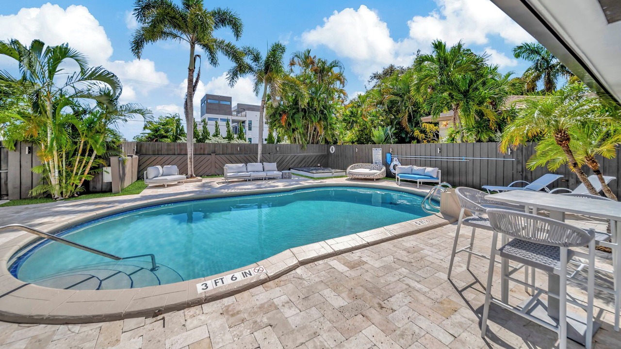 Photo of Outdoor in Coral Ridge