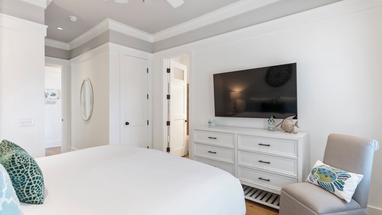 Photo of Bedroom in Forest District