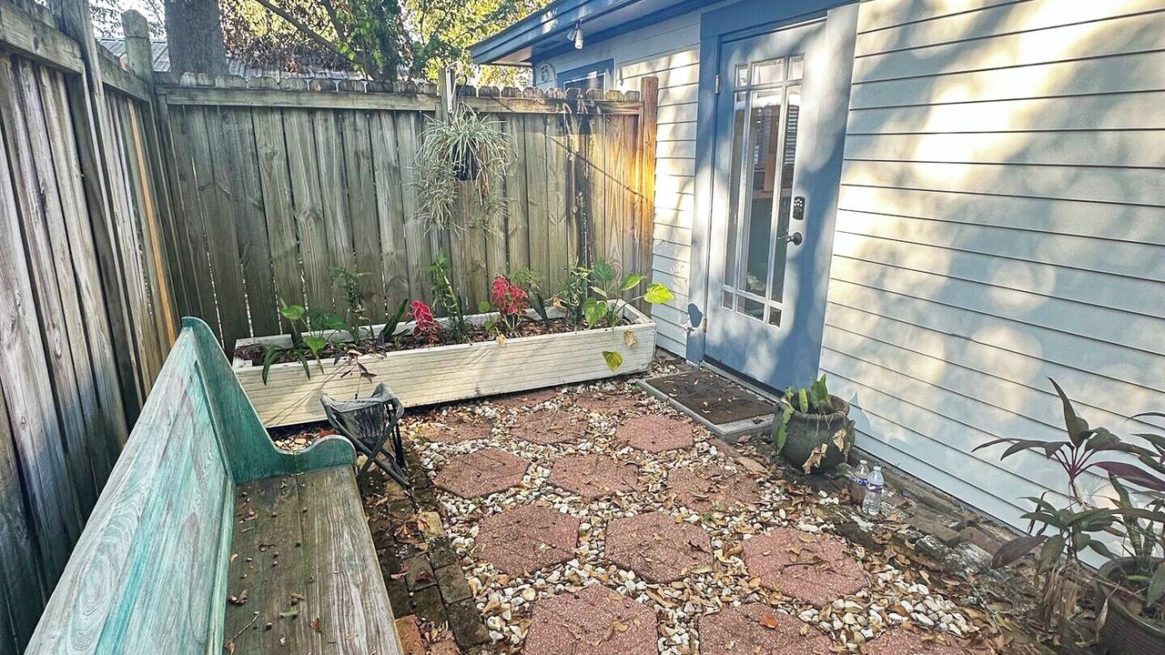 Photo of Patio Balcony in Long Beach