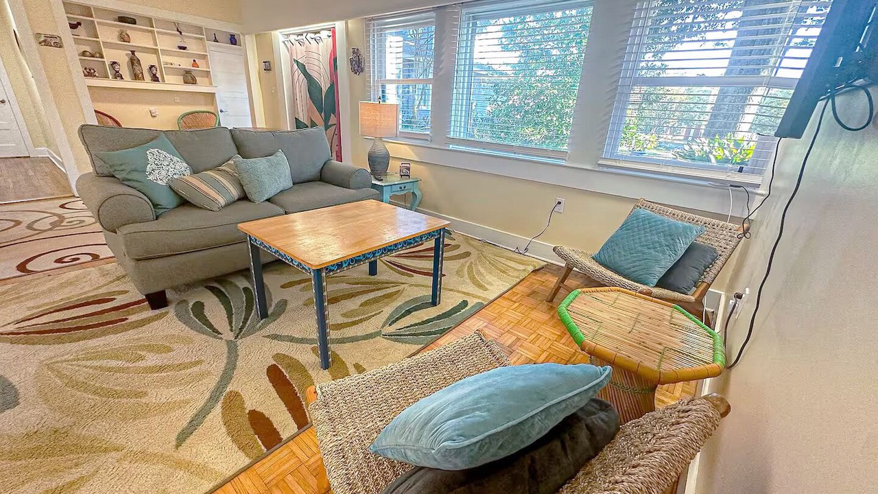 Photo of Livingroom in Long Beach