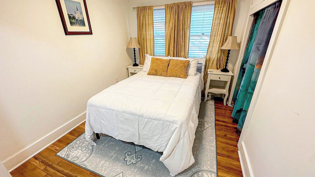 Photo of Bedroom in Long Beach