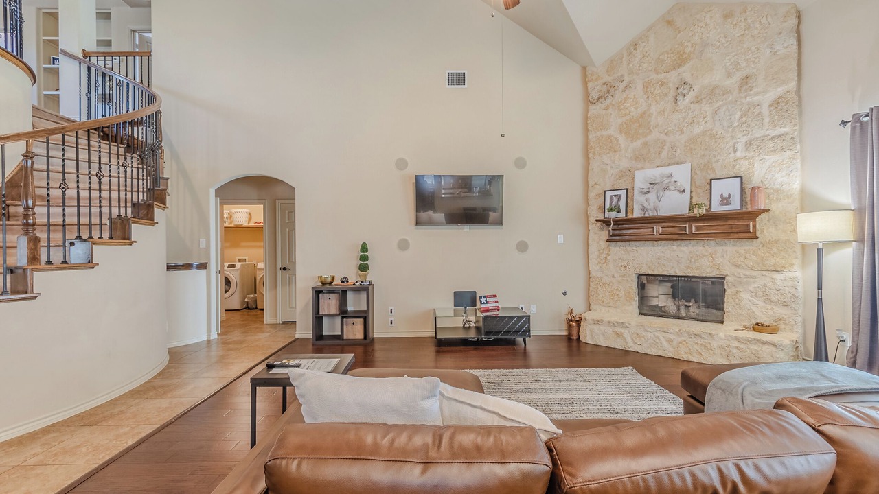 Photo of Livingroom in South Arlington