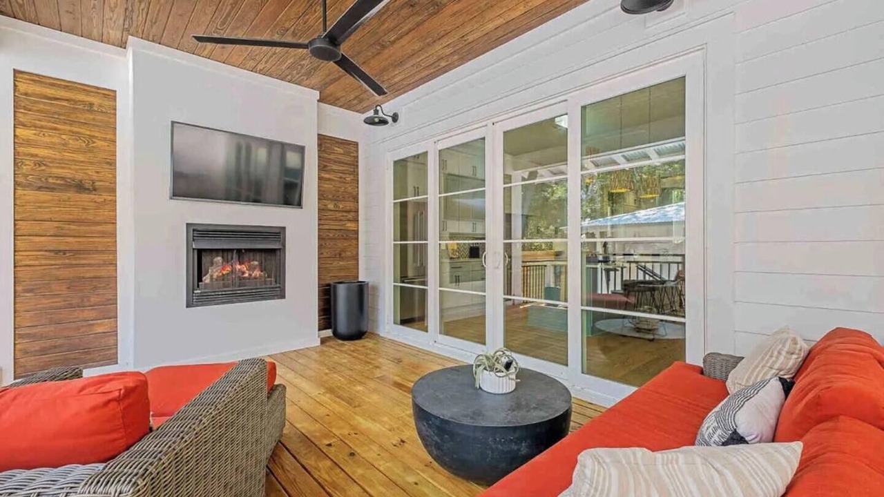 Photo of Livingroom in Dune Allen Beach
