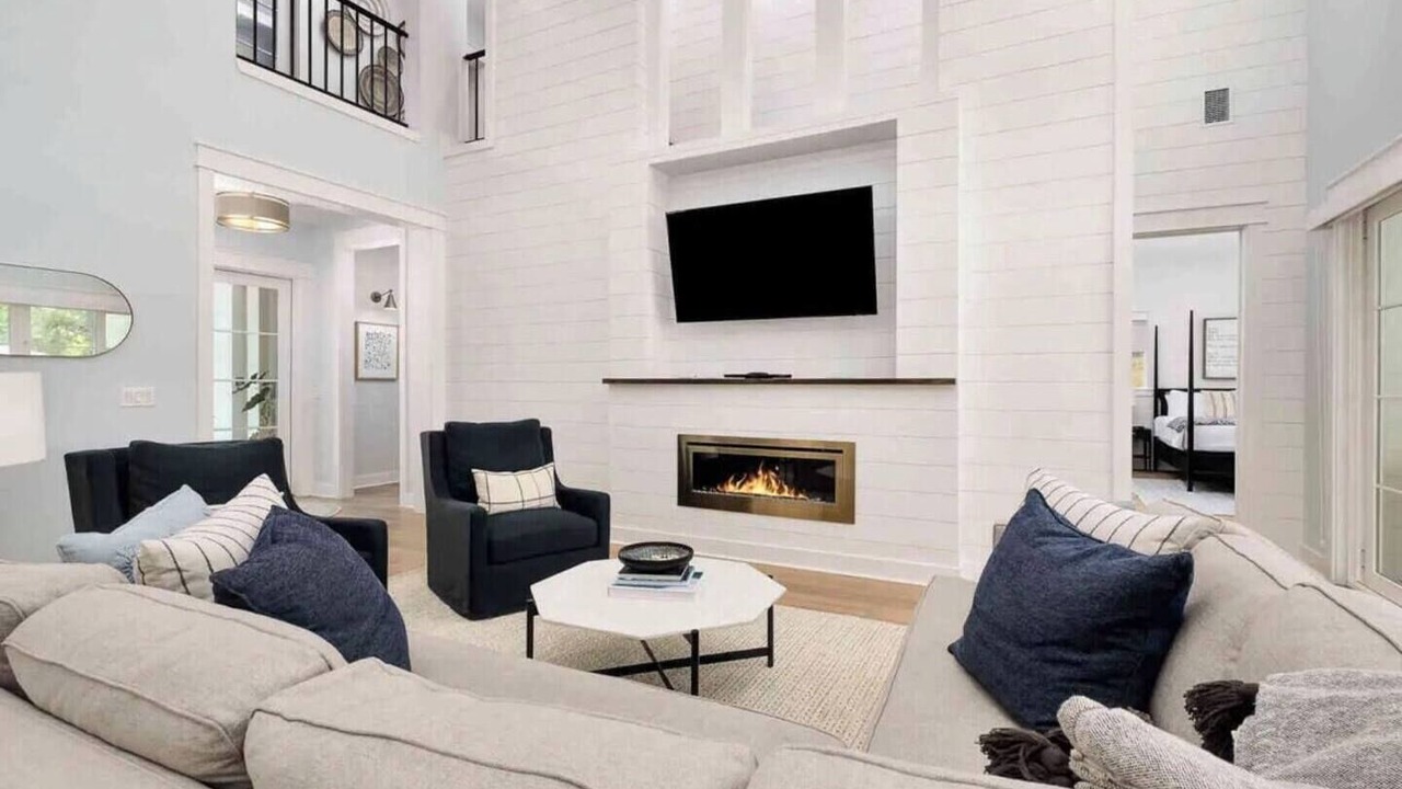 Photo of Livingroom in Dune Allen Beach