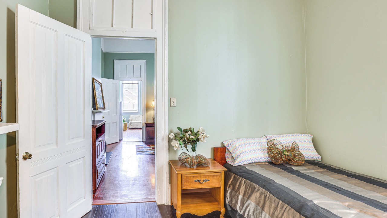 Photo of Bedroom in Faubourg Lafayette