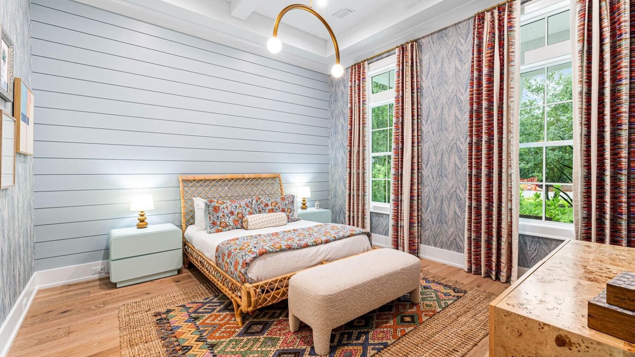 Photo of Bedroom in White's Gulfview