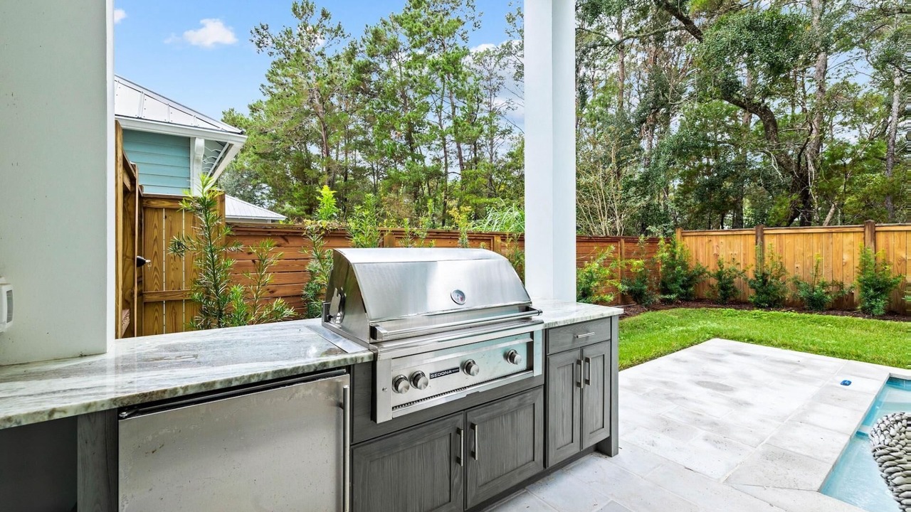 Photo of Patio Balcony in White's Gulfview