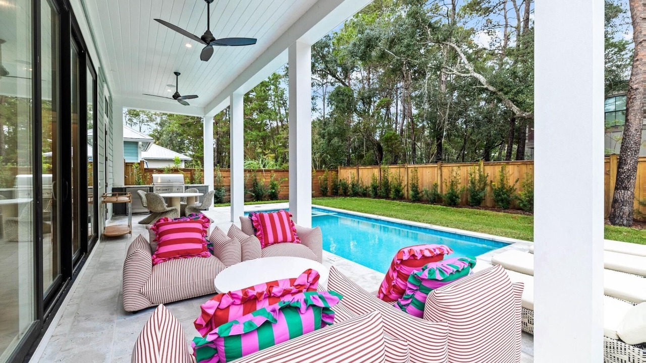 Photo of Patio Balcony in White's Gulfview
