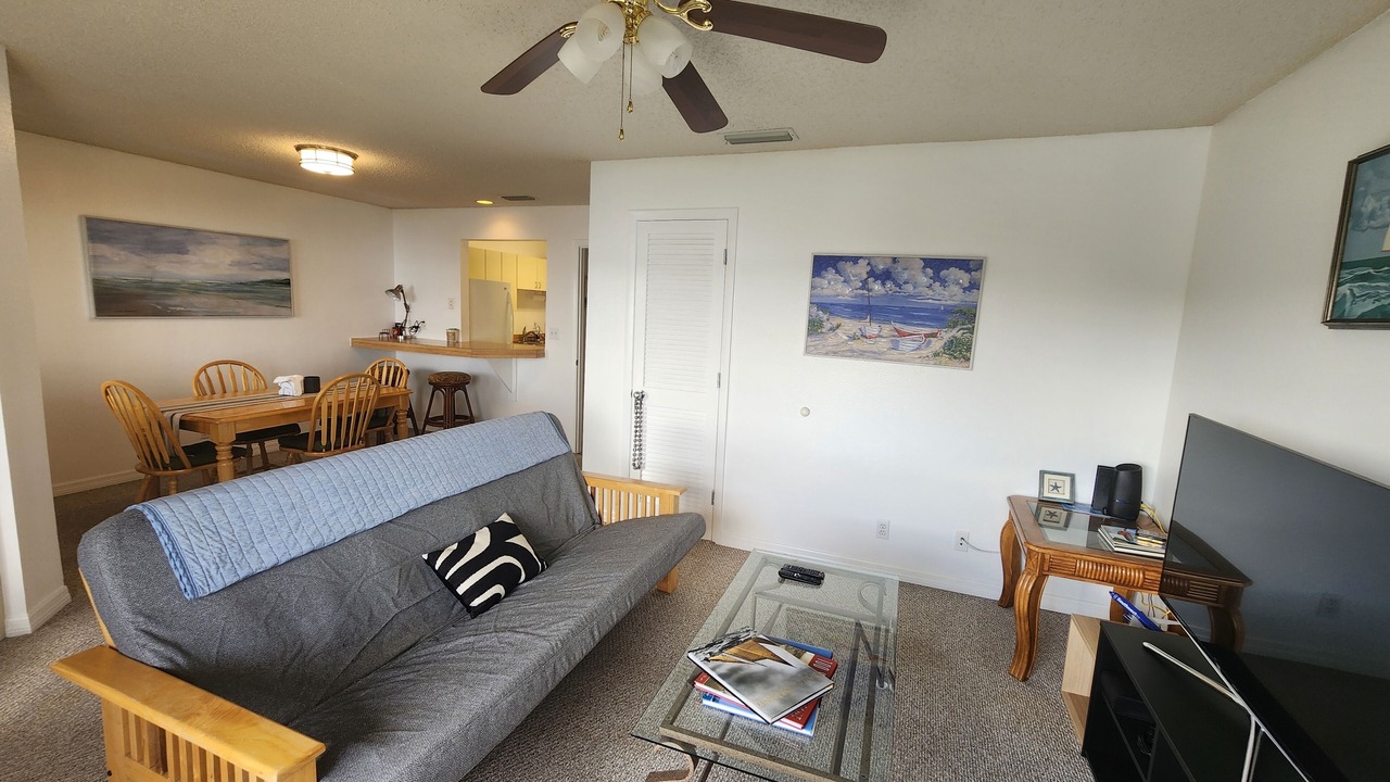 Photo of Livingroom in Tierra Verde
