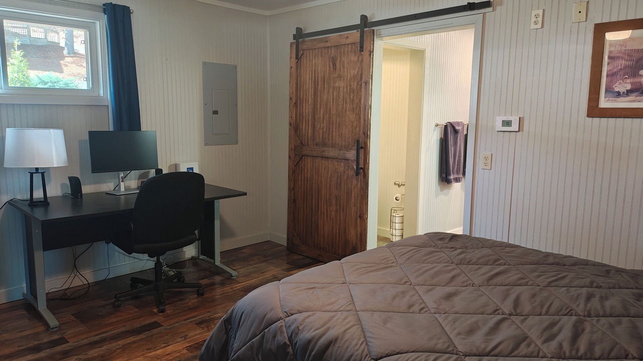 Photo of Bedroom in Jones Mills