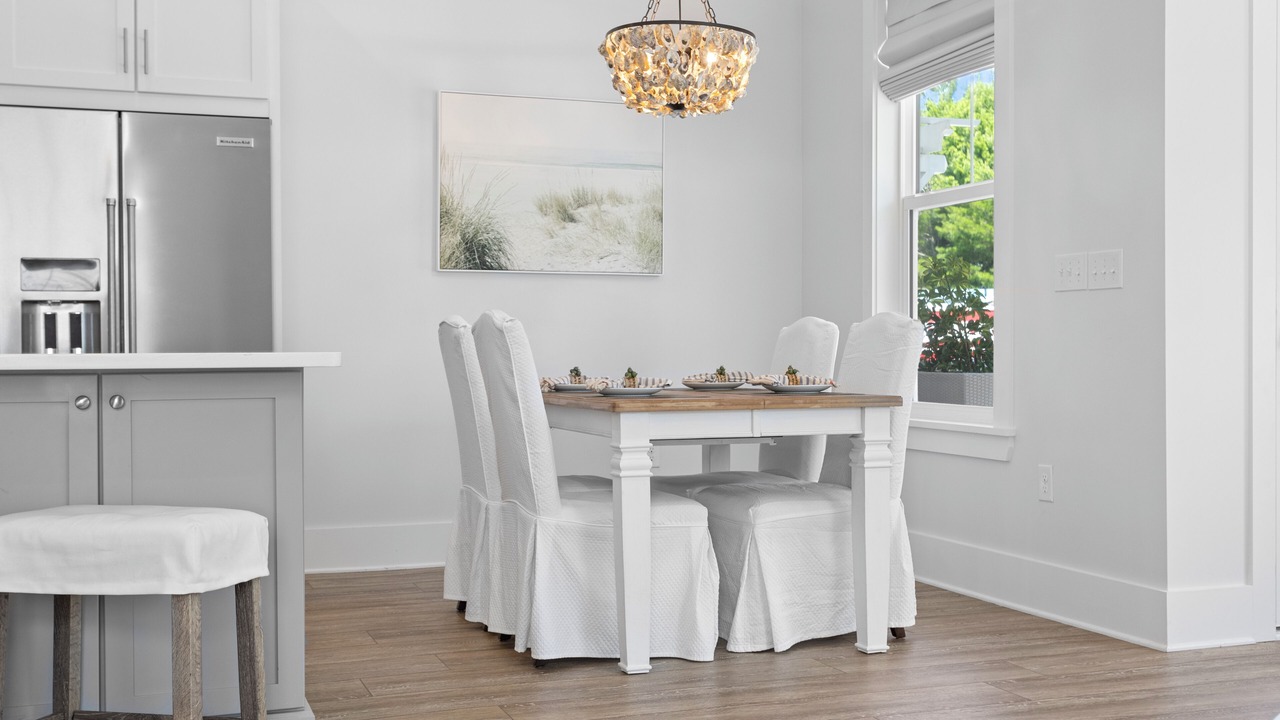 Photo of Livingroom in Lakeside at Blue Mountain Beach