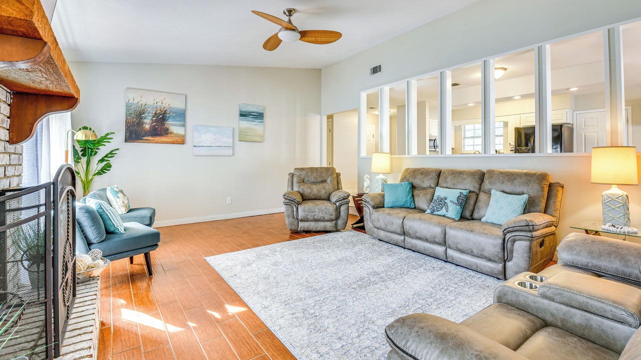 Photo of Livingroom in Wright