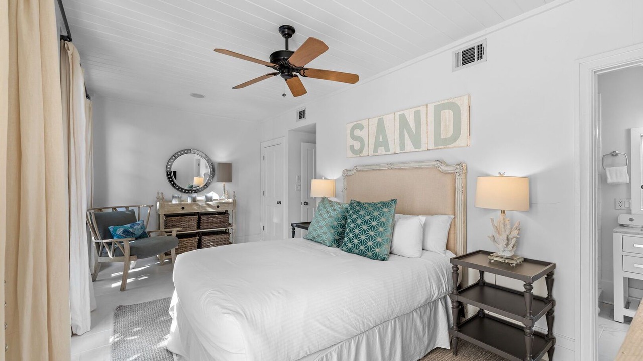 Photo of Bedroom in Cottage District