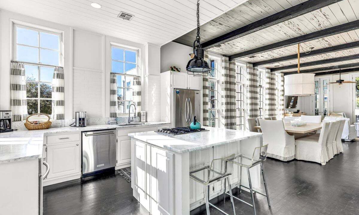 Photo of Kitchen in Cottage District
