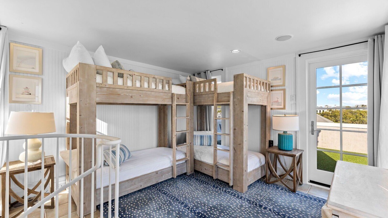Photo of Bedroom in Cottage District