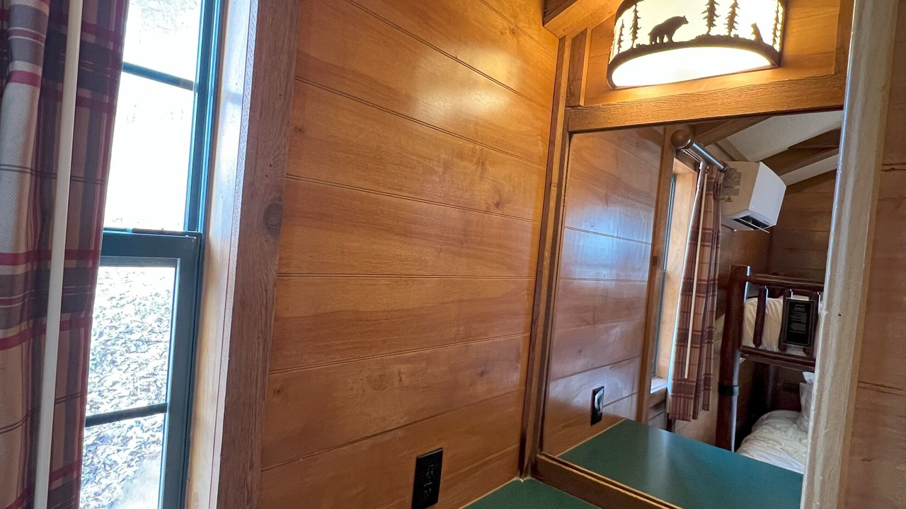 Photo of Bedroom in Dadeville