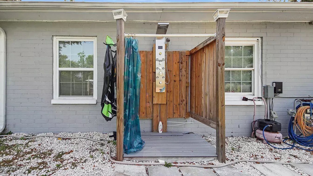 Photo of Outdoor in Pretty Bayou