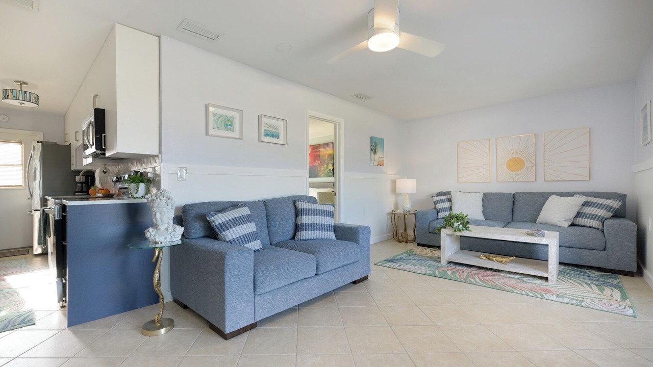 Photo of Livingroom in Whitney Beach