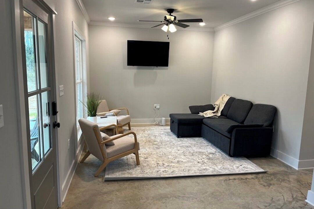 Photo of Livingroom in Calhoun