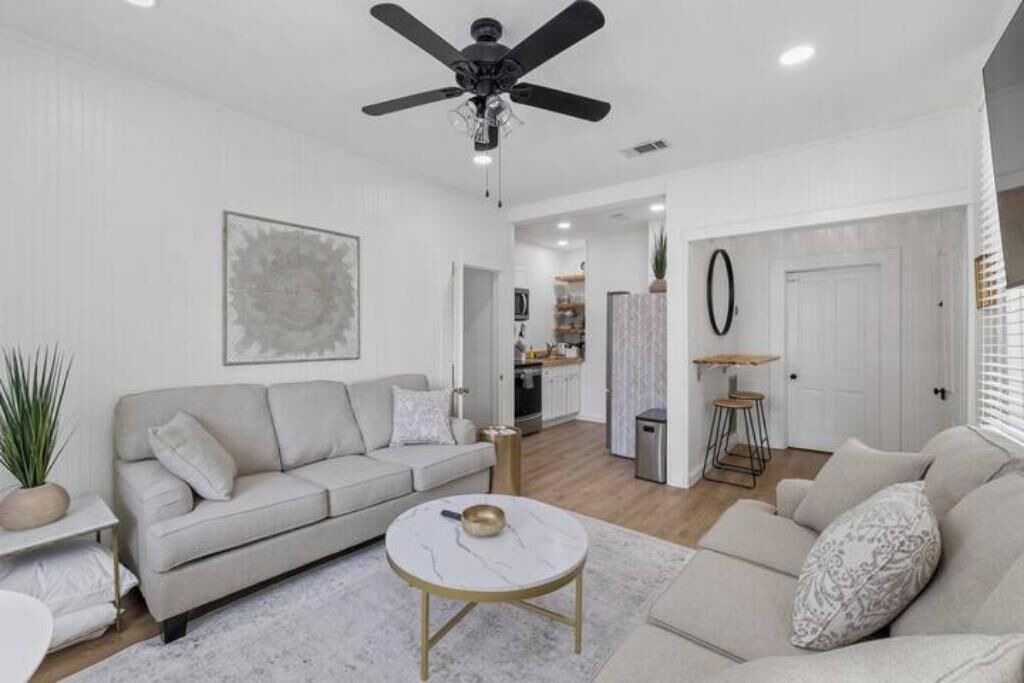 Photo of Bedroom in Washington Square