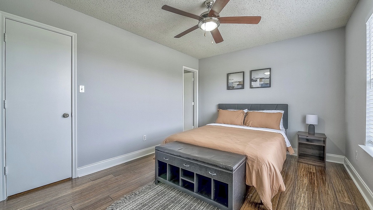 Photo of Bedroom in Irving