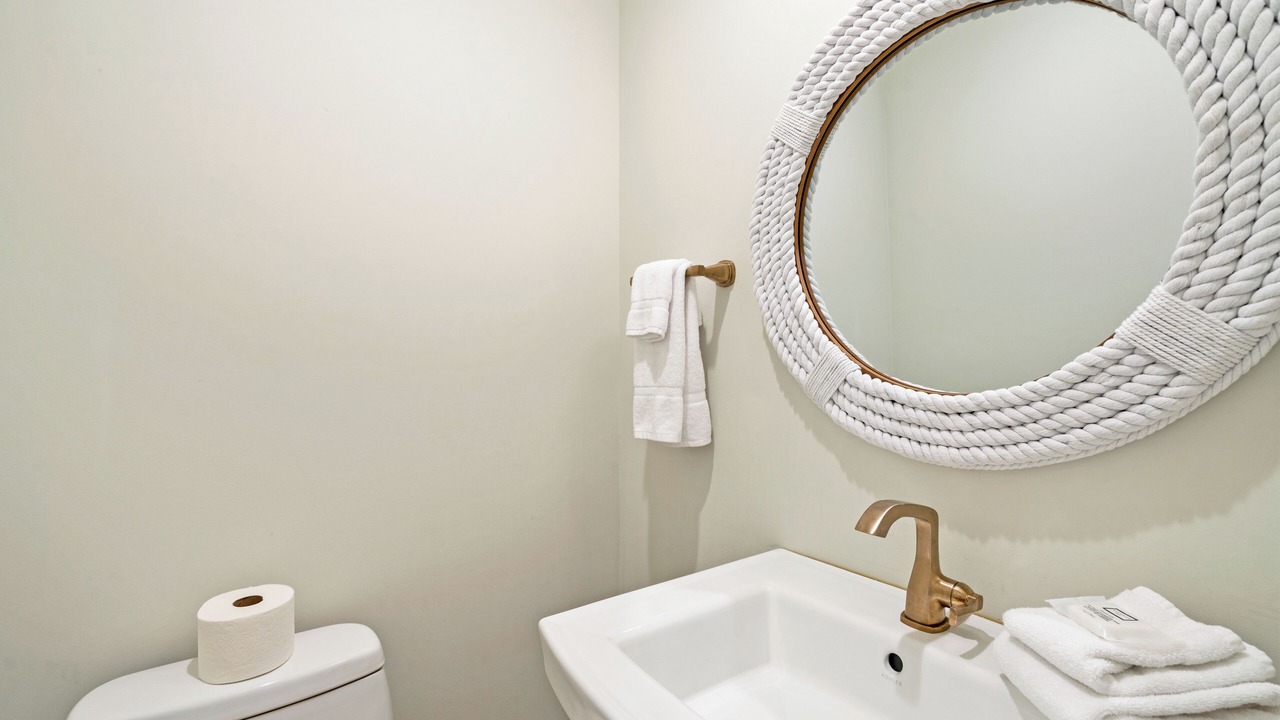 Photo of Bathroom in Lakeside at Blue Mountain Beach