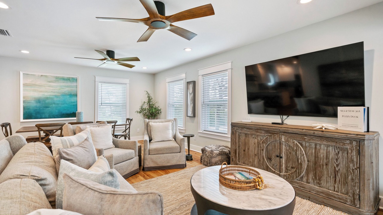 Photo of Livingroom in Lakeside at Blue Mountain Beach