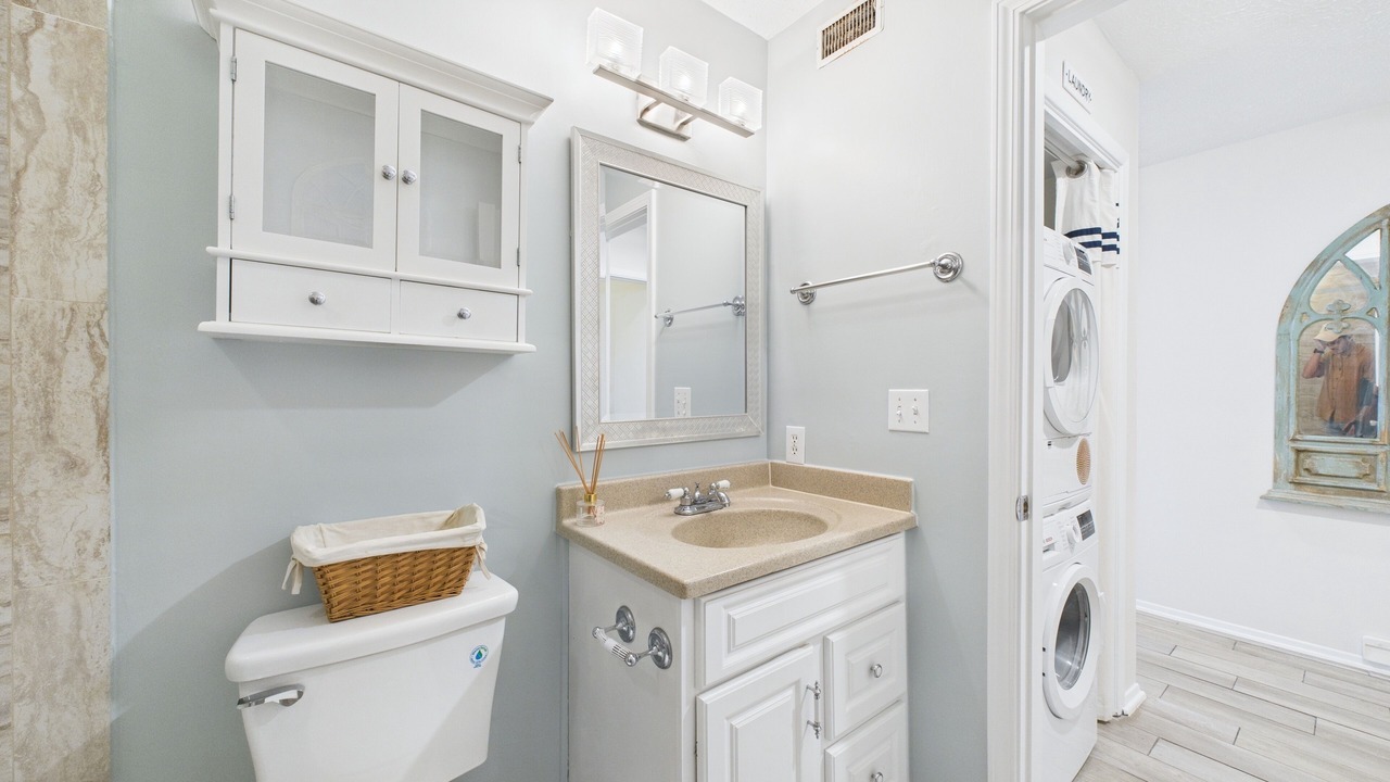 Photo of Bathroom in Crescent Beach
