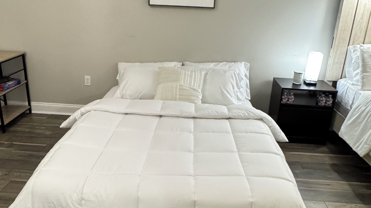 Photo of Bedroom in Kenner - Louis Armstrong International Airport
