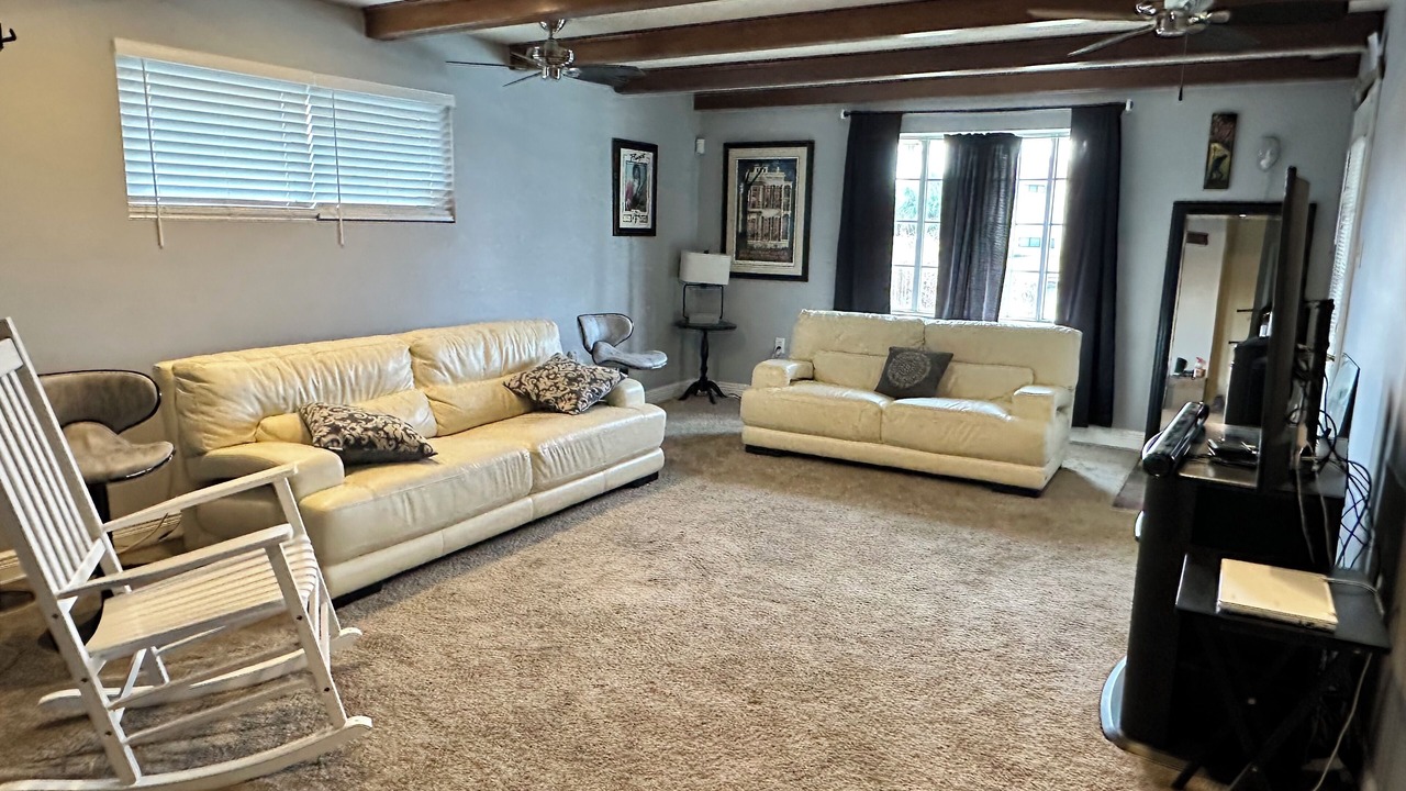 Photo of Livingroom in Seabrook