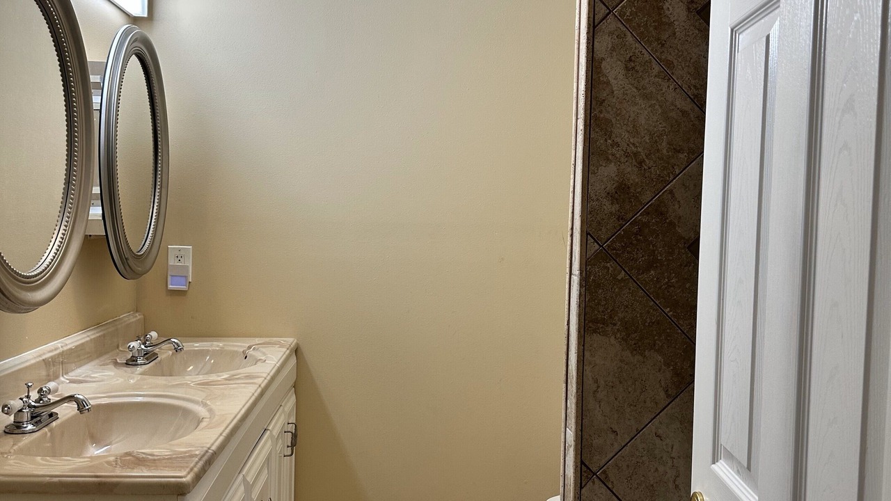 Photo of Bathroom in Seabrook
