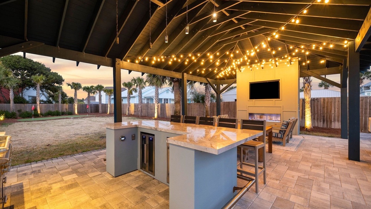 Photo of Outdoor in Fort Bay