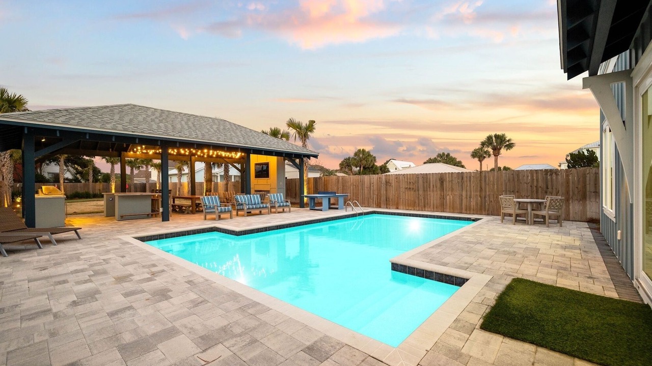 Photo of Outdoor in Fort Bay