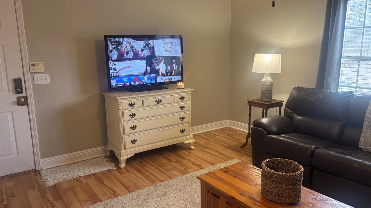 Photo of Livingroom in Starkville