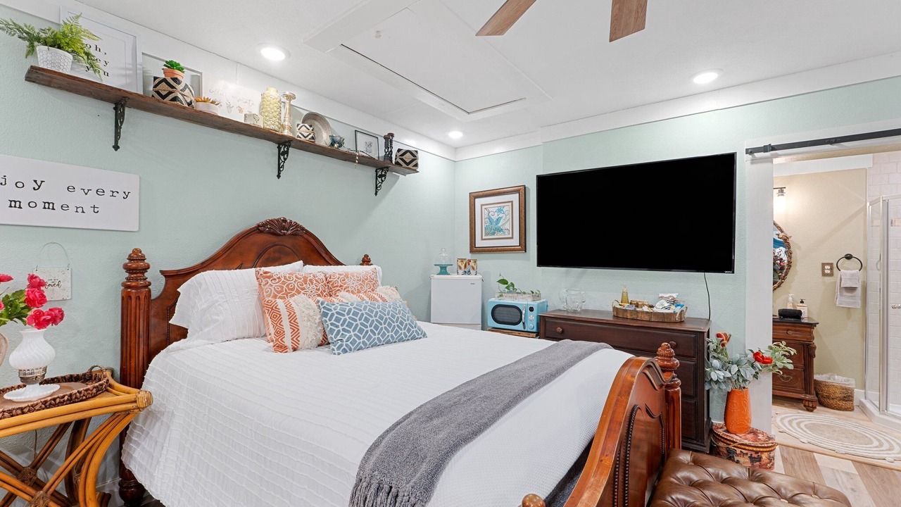 Photo of Bedroom in Chipley